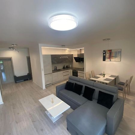 Apartman S Terasou Zvolen Exterior foto